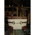 BOLSO BEIGE CLARITO CON ERRAJES Y TERMINACIONES EN PIEL